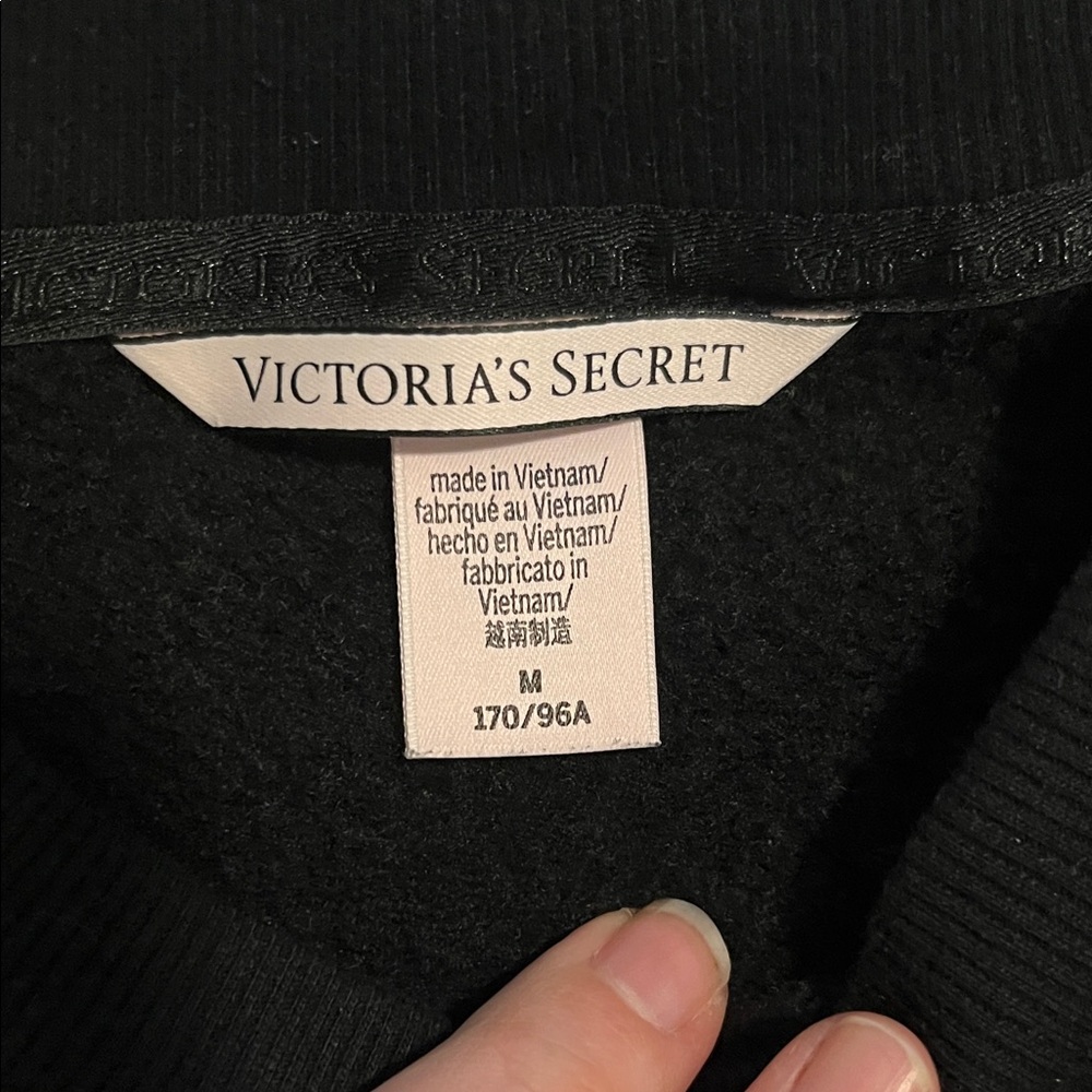 Victoria's Secret Cotton Fleece Mock Neck Pullover size M - Picture 2 of 4
